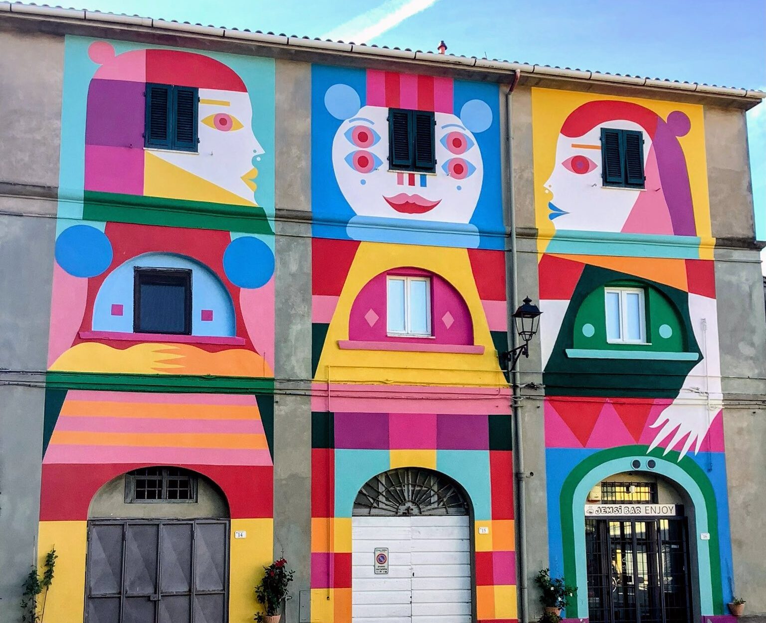 21 Giugno – Riparbella, il borgo di Street Art e Viareggio